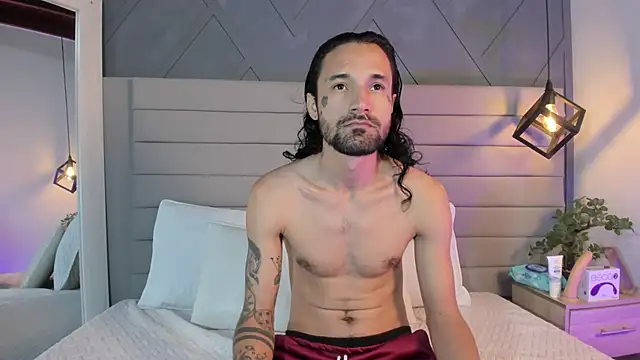 Hisoka 011 online show from November 2025 12:10:02 PM