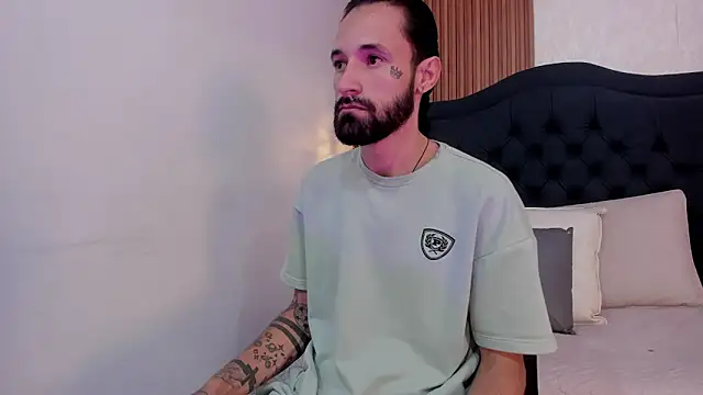 Hisoka 011 online show from April 2026 07:52:01 PM