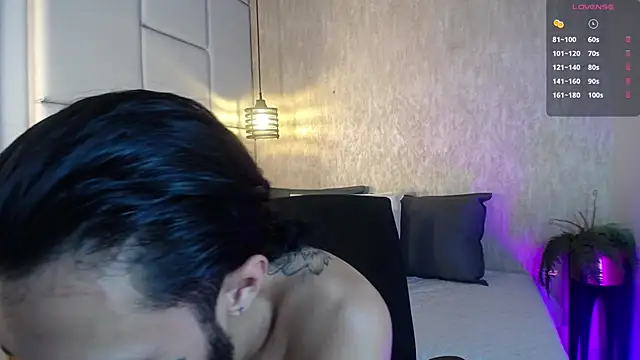 Hisoka 011 online show from February 2026 08:09:01 PM