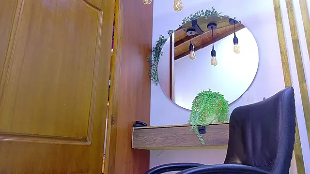 Jennifer Vega1 online show from June 2026 09:05:02 PM
