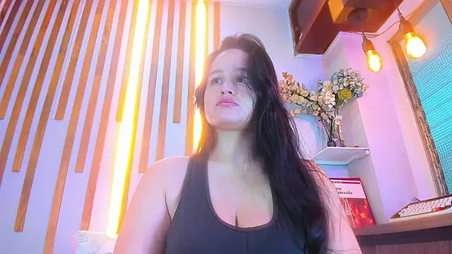 Jennifer Vega1 online show from November 2025 12:36:01 AM