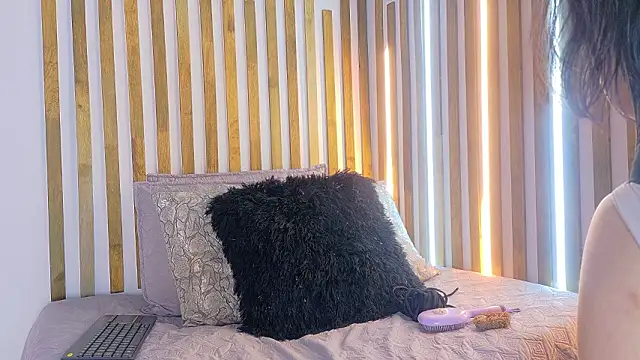 Jennifer Vega1 online show from February 2026 08:17:02 PM