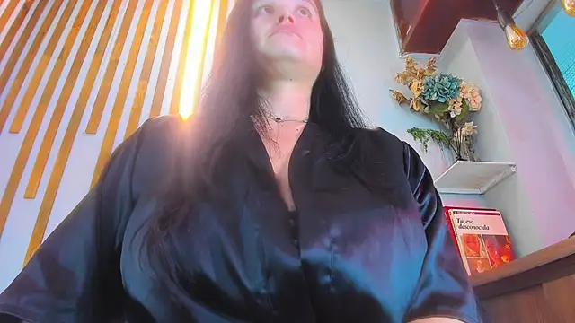 Jennifer Vega1 online show from October 2025 12:20:02 AM