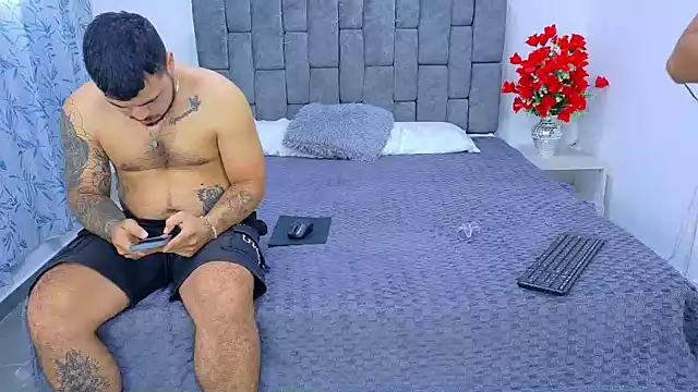 Soffia Konig  online show from February 2026 12:16:02 PM