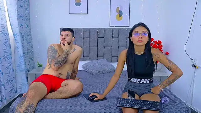 Soffia Konig  online show from February 2026 07:33:01 PM