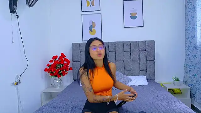 Soffia Konig  online show from January 2026 07:28:02 PM