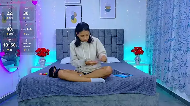 Snapshot of Soffia_Konig_ chatting on April 2026 12:11:02 PM Soffia Konig online show from April 2026 12:11:02 PM