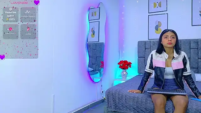 Soffia Konig  online show from March 2026 12:13:01 PM