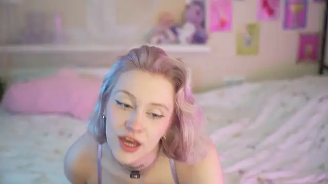 Snapshot of lil_tweety chatting on September 2025 07:38:01 PM lil tweety online show from September 2025 07:38:01 PM