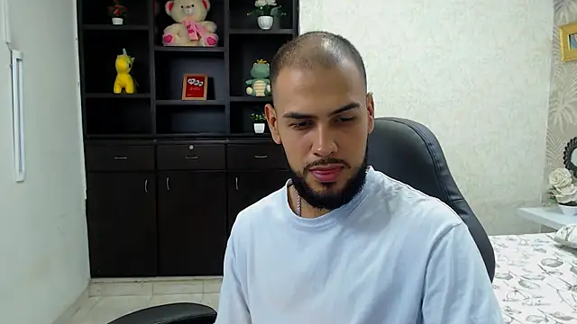 Marcus Soler online show from September 2025 04:07:01 PM