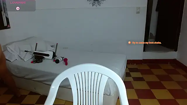 CanelaDeluxe online show from March 2026 03:41:02 PM