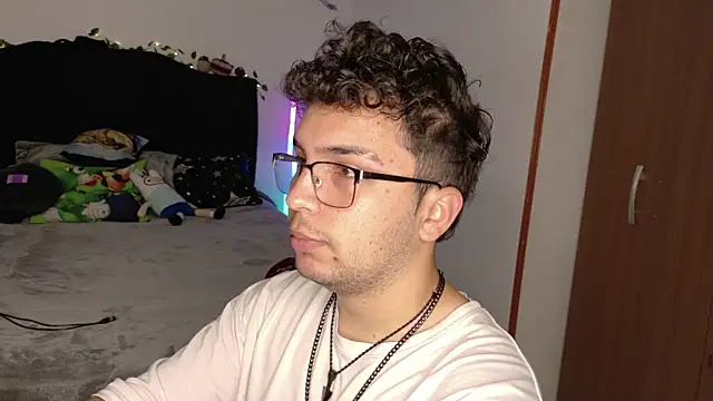 Conor Taylor online show from October 2025 04:05:01 PM