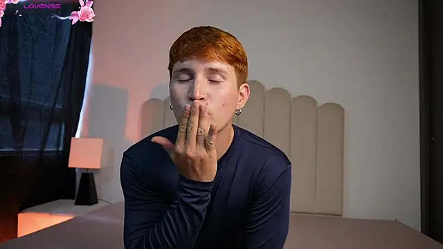 Eragonbooy online show from December 2025 06:25:01 PM