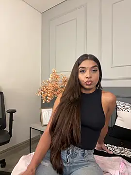 Snapshot of AnnyVega_ chatting on October 2025 07:24:01 PM AnnyVega online show from October 2025 07:24:01 PM