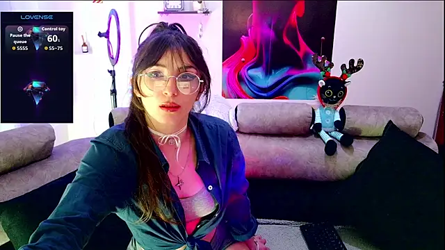 Elissa goddess online show from December 2025 01:53:02 PM