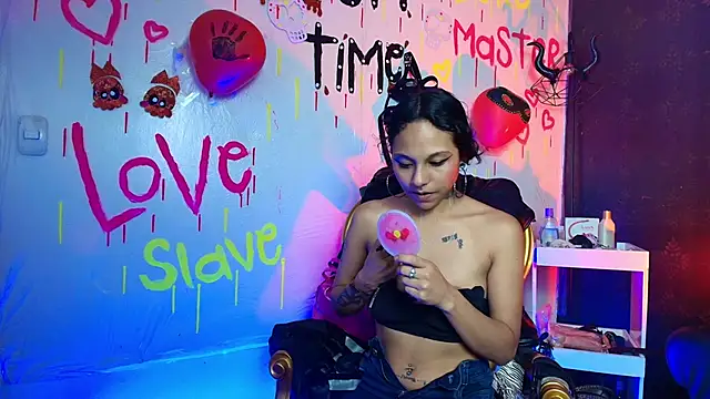 Sweettpleasure online show from October 2025 02:13:01 PM