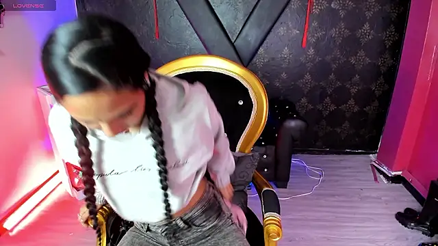 Sweettpleasure online show from February 2026 03:02:02 PM