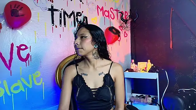 Sweettpleasure online show from November 2025 01:37:02 PM