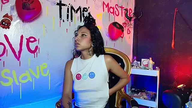 Sweettpleasure online show from November 2025 01:48:02 PM