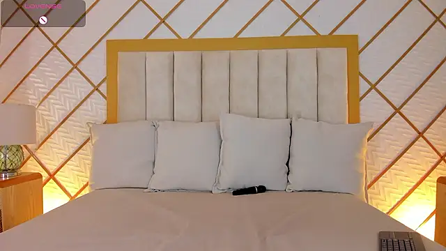 cocoamore online show from February 2026 10:46:02 AM