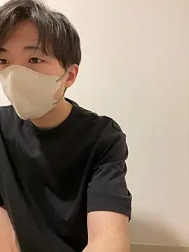 Yuma0718 online show from November 2025 03:01:01 PM