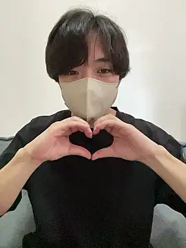 Yuma0718 online show from September 2025 12:28:01 AM