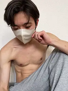 Snapshot of Yuma0718 chatting on February 2026 06:46:01 AM Yuma0718 online show from February 2026 06:46:01 AM