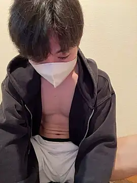 Snapshot of Yuma0718 chatting on February 2026 06:47:02 AM Yuma0718 online show from February 2026 06:47:02 AM