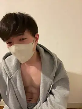 Snapshot of Yuma0718 chatting on January 2026 09:24:01 AM Yuma0718 online show from January 2026 09:24:01 AM