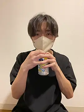 Yuma0718 online show from November 2025 01:04:02 PM