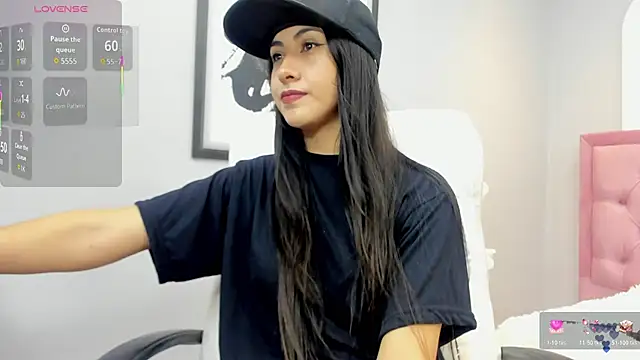 miel latina online show from November 2025 08:25:01 PM