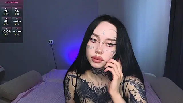 Snapshot of Somniyaa chatting on May 2026 12:02:01 PM Somniyaa online show from May 2026 12:02:01 PM