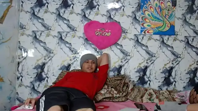 Snapshot of hot_lady19 chatting on October 2025 05:10:02 PM hot lady19 online show from October 2025 05:10:02 PM