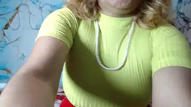 Snapshot of hot_lady19 chatting on November 2025 08:51:01 PM hot lady19 online show from November 2025 08:51:01 PM