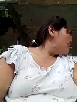 Snapshot of Sweet_dhea05 chatting on November 2025 05:50:01 AM Sweet dhea05 online show from November 2025 05:50:01 AM