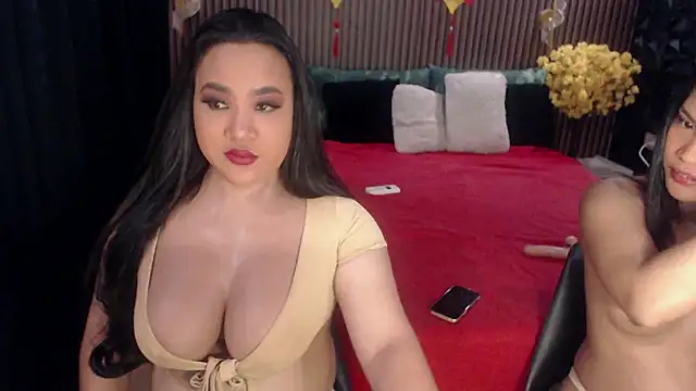 Snapshot of Hotcum_ella chatting on September 2025 12:35:02 AM Hotcum ella online show from September 2025 12:35:02 AM