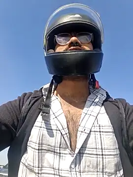 Snapshot of YoursThickDick chatting on February 2026 04:45:01 AM YoursThickDick online show from February 2026 04:45:01 AM