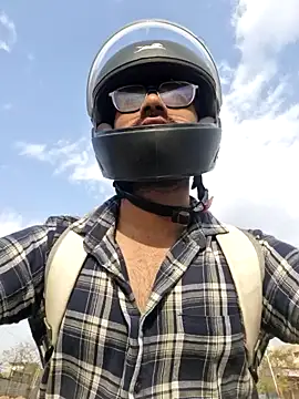 Snapshot of YoursThickDick chatting on February 2026 03:50:01 AM YoursThickDick online show from February 2026 03:50:01 AM