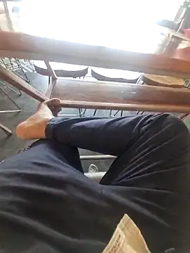 YoursThickDick online show from April 2026 09:01:01 AM