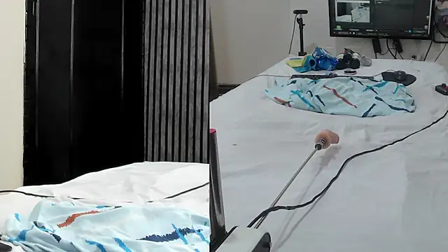 Alani Queen online show from March 2026 07:13:02 PM