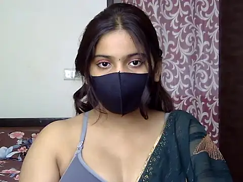 Snapshot of Bady__Riya chatting on October 2025 04:25:01 AM Bady Riya online show from October 2025 04:25:01 AM