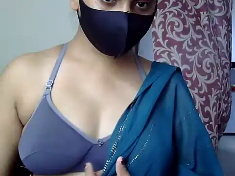 Snapshot of Bady__Riya chatting on September 2025 04:27:01 AM Bady Riya online show from September 2025 04:27:01 AM