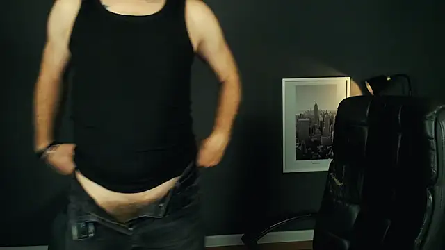 Snapshot of Mr_At_ chatting on September 2025 07:07:01 AM Mr At online show from September 2025 07:07:01 AM