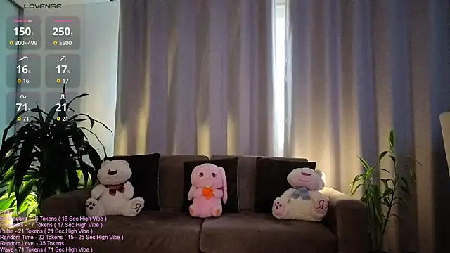  LittleSammy online show from July 2026 06:10:02 PM