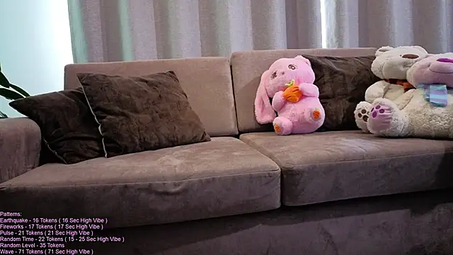  LittleSammy online show from April 2026 07:50:02 PM