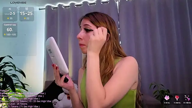 Snapshot of _LittleSammy chatting on February 2026 06:38:01 PM LittleSammy online show from February 2026 06:38:01 PM