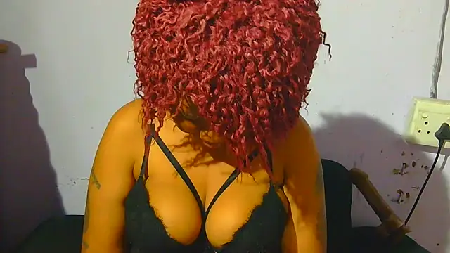 Augustine-Blooomxx online show from February 2026 11:17:02 PM