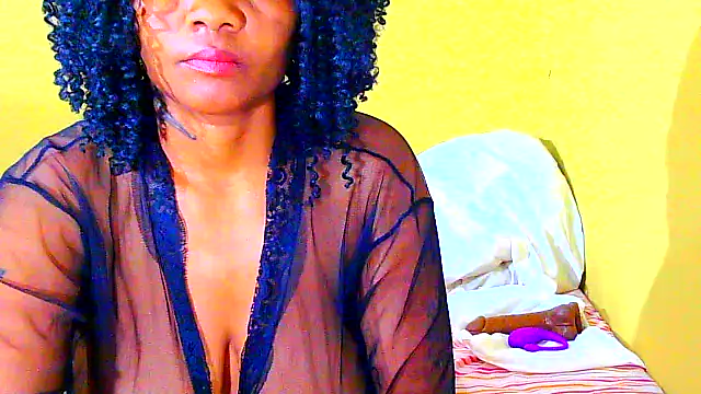Augustine-Blooomxx online show from April 2026 12:06:02 AM