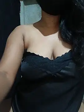 DiyaRoy49 online show from May 2026 07:44:02 PM