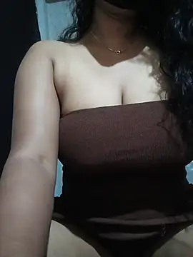 DiyaRoy49 online show from April 2026 08:43:01 PM